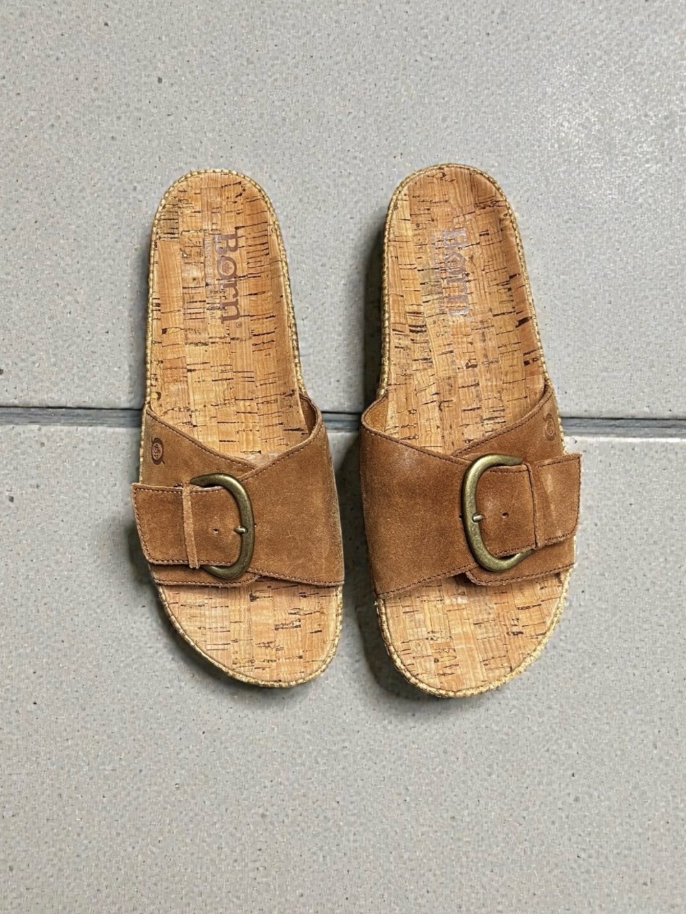 🌻NEW NWOT Born Sloane Distressed Leather Platform Big Buckle Slide Sandals 10
